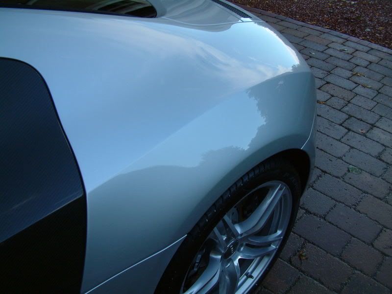 AudiR8054.jpg