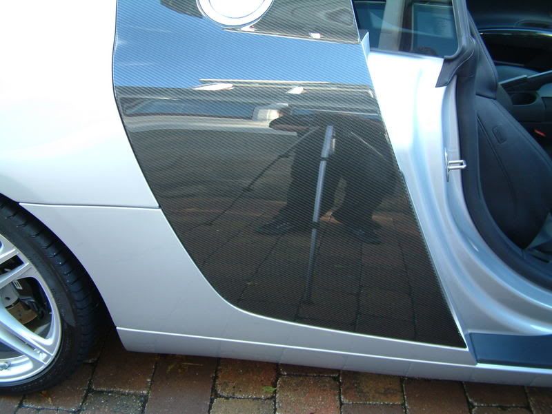 AudiR8056.jpg
