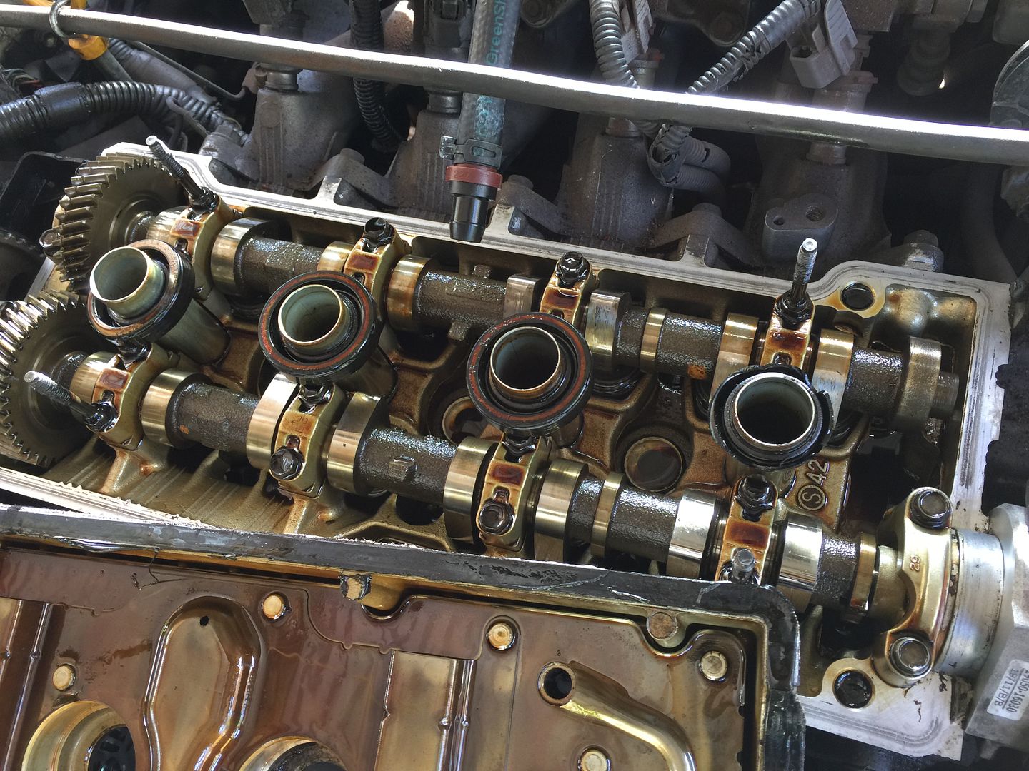 Working On A 1995 7afe - Underneath Valve Covers @ 240k 