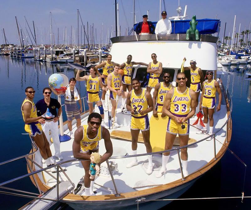 Lakers-On-A-Boat.jpg