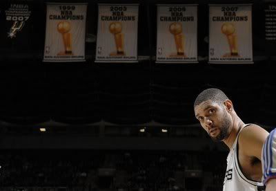 tim_duncan_bragging.jpg