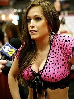 http://i13.photobucket.com/albums/a255/smile_candy/RISQUE/_MG_6053.jpg