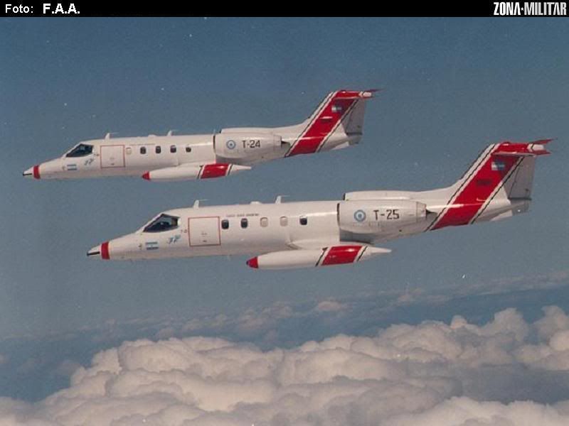 Learjet.jpg
