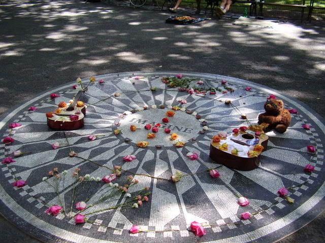 Strawberry Fields (John Lennon Memorial) Pictures, Images and Photos