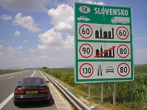 Slovakia_border.jpg