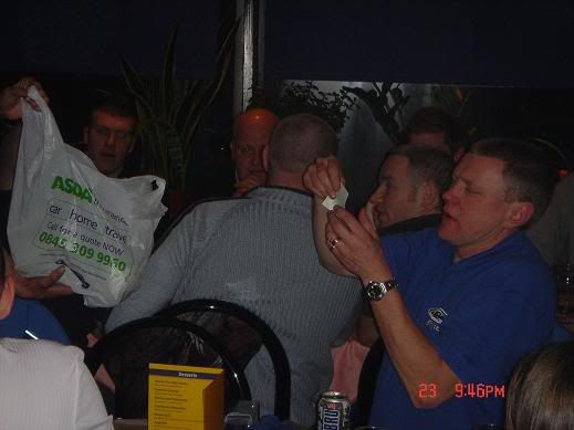 RichardBurnsCharityMealNight015.jpg