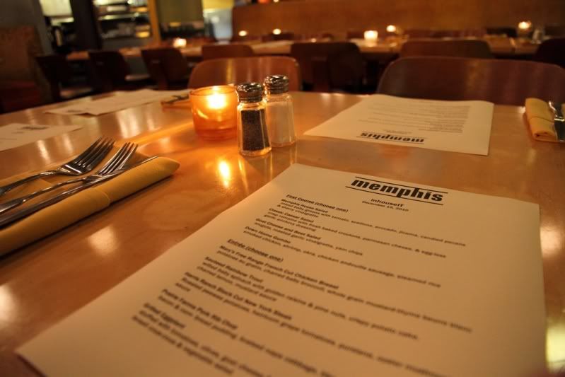 IMAGE: http://i13.photobucket.com/albums/a268/evomacky/IMG_0343.jpg