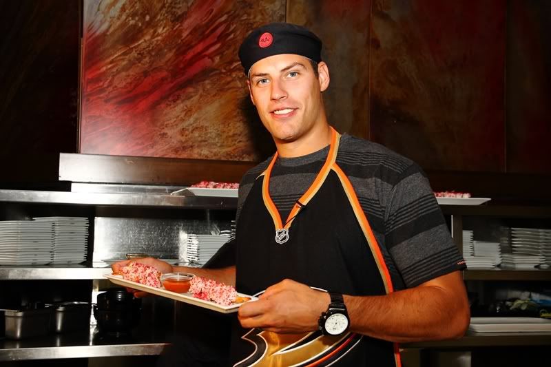 IMAGE: http://i13.photobucket.com/albums/a268/evomacky/IMG_8562.jpg