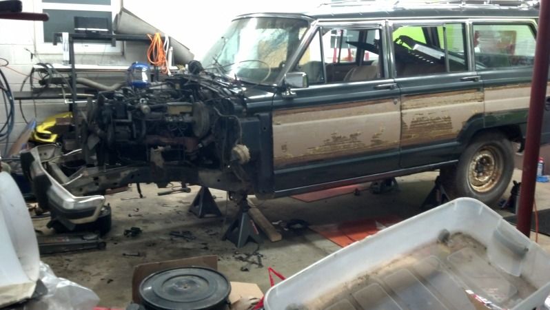 Bagged And Body Dropped 83 Wagoneer Build Jeepforum Com
