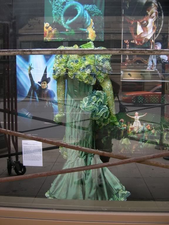 re: Wicked display in Chicago!!