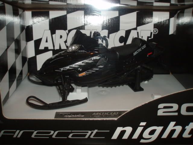 2004 Arctic Cat F7 Night Fire All original boxes from ArcticCat and the "cat