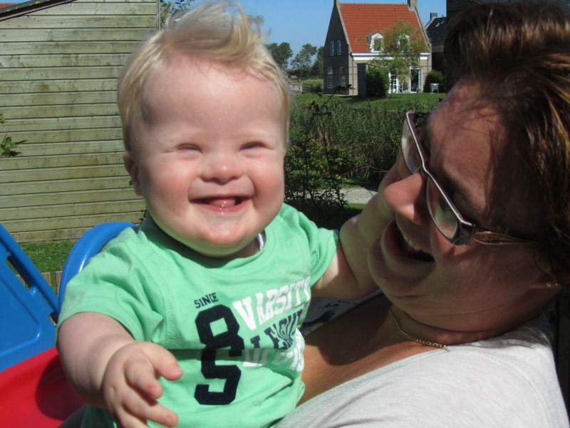 http://i13.photobucket.com/albums/a271/liesbethslog/IMG_4278.jpg