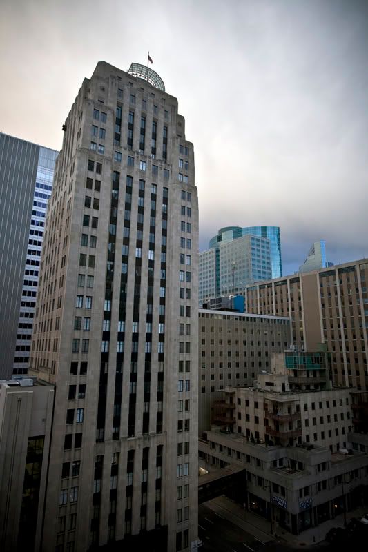 IMAGE: http://i13.photobucket.com/albums/a272/RedG35C/May%202008/WestinMPLSViews-10.jpg