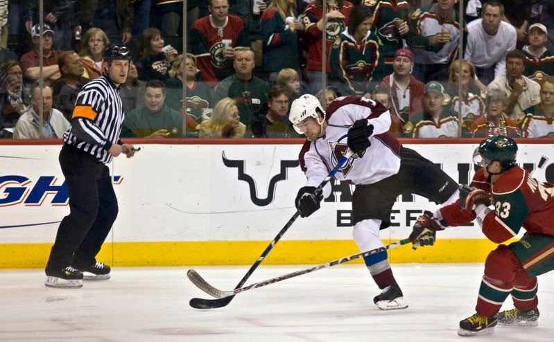 IMAGE: http://i13.photobucket.com/albums/a272/RedG35C/Wild%20Playoffs%202008/WildPlayoffs-18.jpg