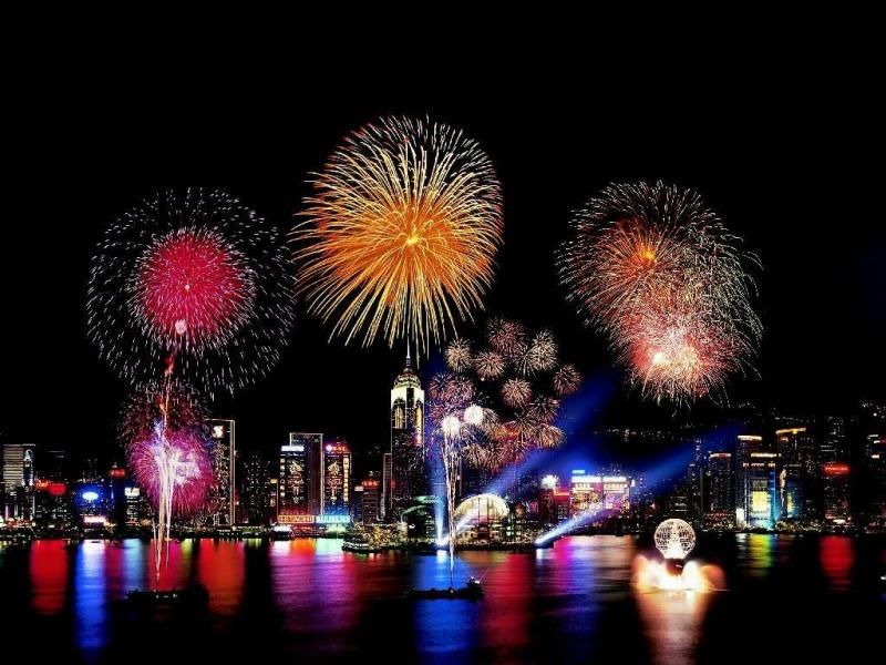  photo new-year-fireworks-hong-kongb.jpg
