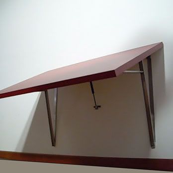 fastleg-close-foldable-table.jpg