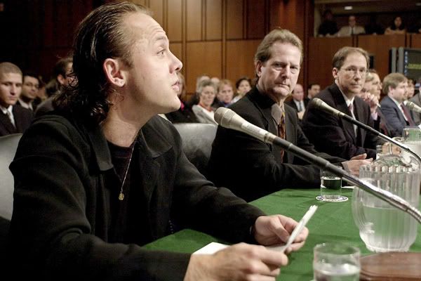 http://i13.photobucket.com/albums/a274/kimbacrombie/lars-ulrich-metal_22281artw.jpg