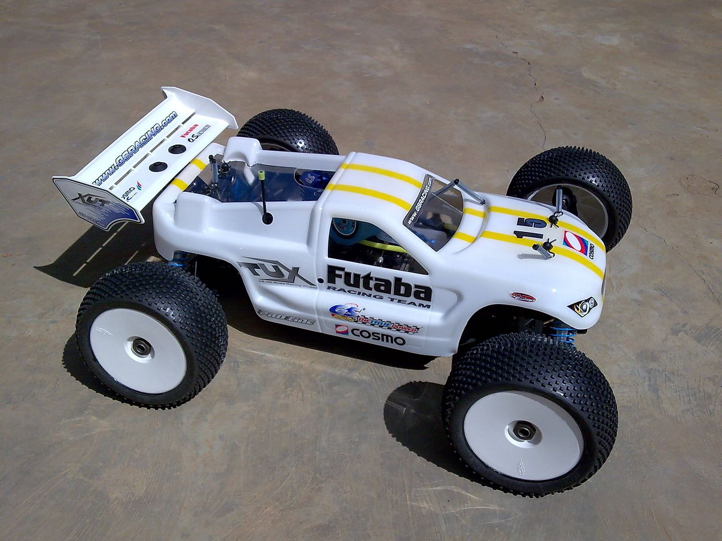 GS Racing XUT Pro 1/8 Truggy