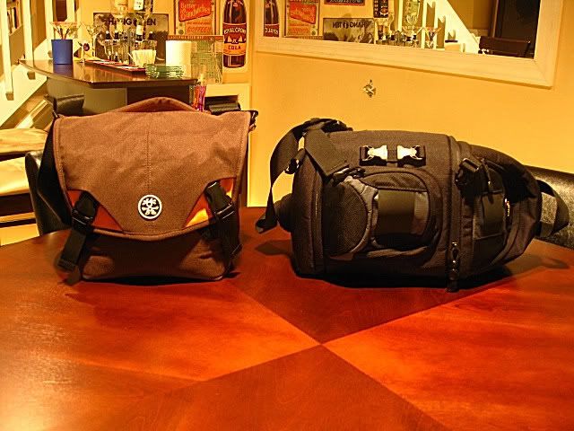 IMAGE: http://i13.photobucket.com/albums/a279/iMryanmac/camera%20gear/bags/ac3e48b6.jpg