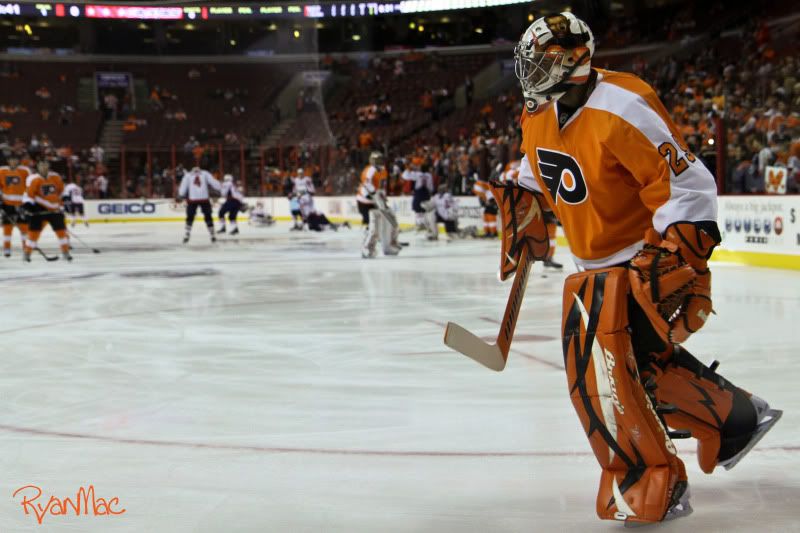 IMAGE: http://i13.photobucket.com/albums/a279/iMryanmac/flyers/20091006-IMG_2274sig.jpg