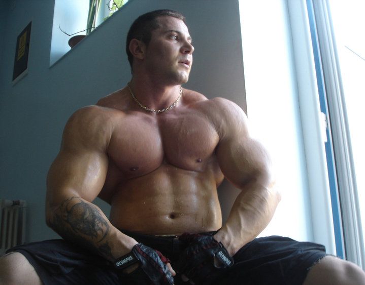 derrick montgomery bodybuilder
