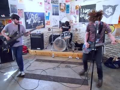 TV Ghost @ trailer space