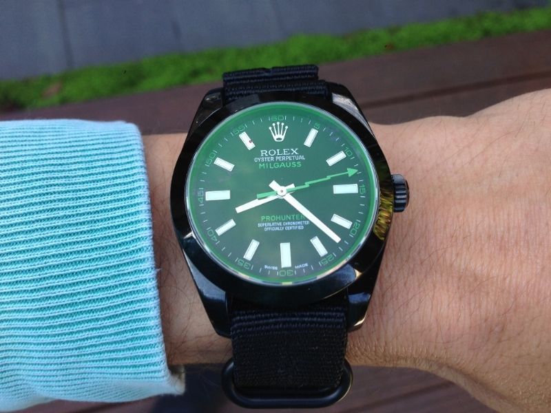 blackgreenmilgaussonblackzulu_.jpg