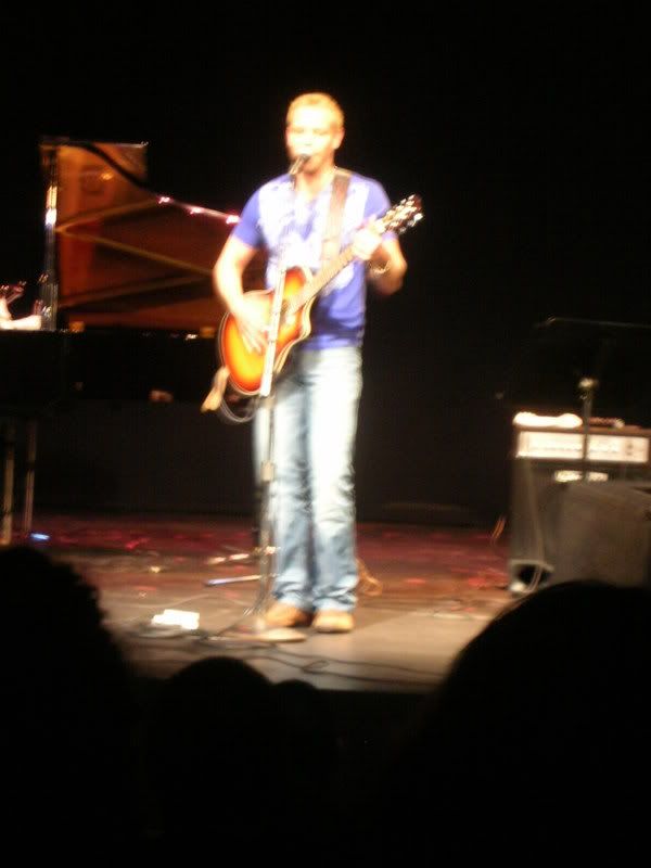 re: Adam Pascal concert review