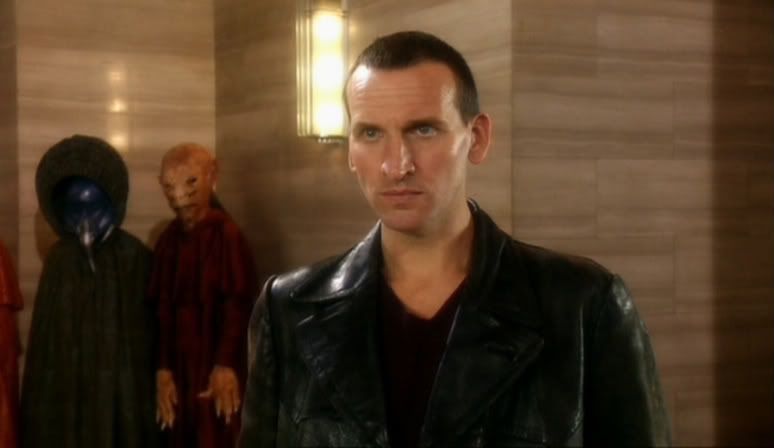 The Ninth Doctor in The End of the World (Series 1 : Episode 2)