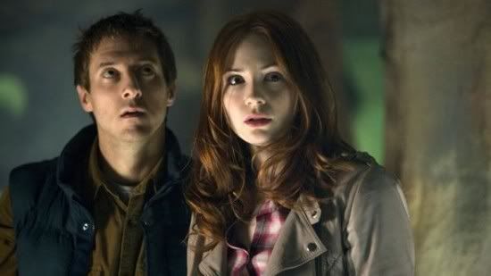 Amy and Rory trapped on the TARDIS