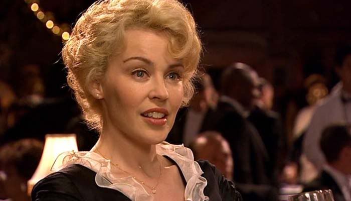 Astrid Peth in Voyage of the Damned