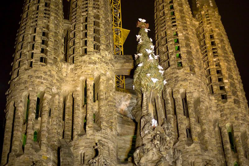 IMAGE: http://i13.photobucket.com/albums/a294/peteghia/Barcelona/IMG_3698.jpg