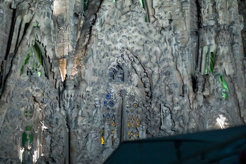 IMAGE: http://i13.photobucket.com/albums/a294/peteghia/Barcelona/IMG_3702.jpg