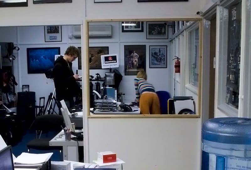 IMAGE: http://i13.photobucket.com/albums/a294/peteghia/IMG_3816-1.jpg