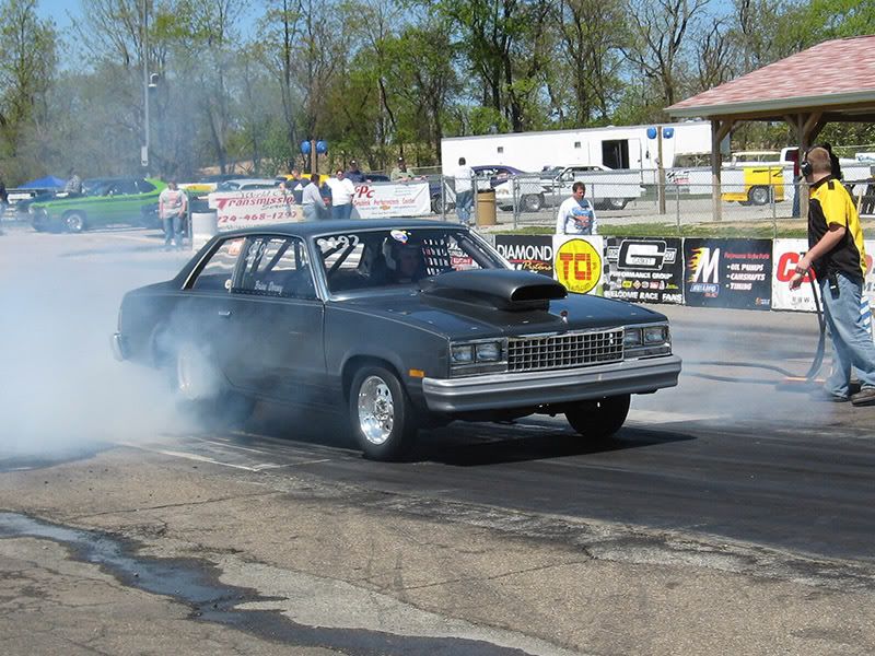 http://i13.photobucket.com/albums/a297/BCAM302/burnout-1.jpg