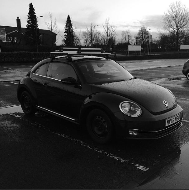 Beetle with Thule roof rack