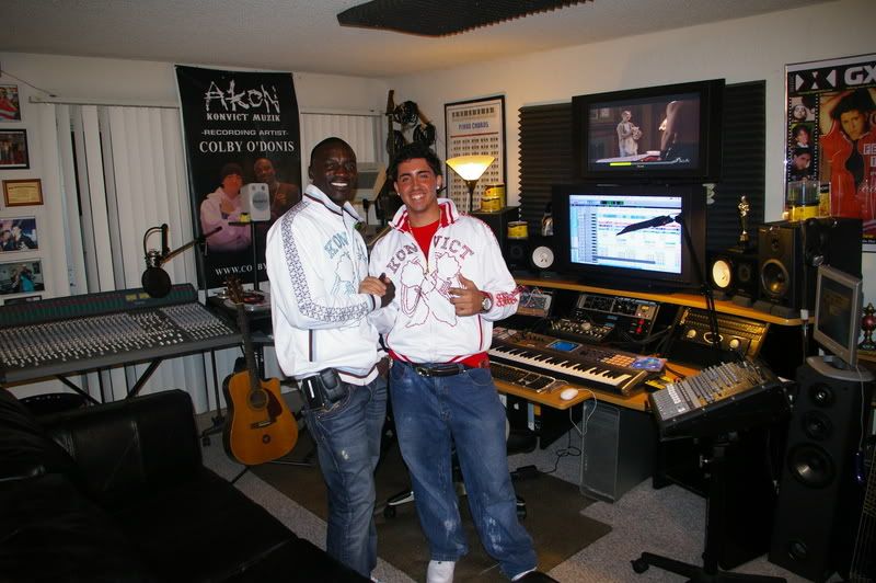 Akon In Studio