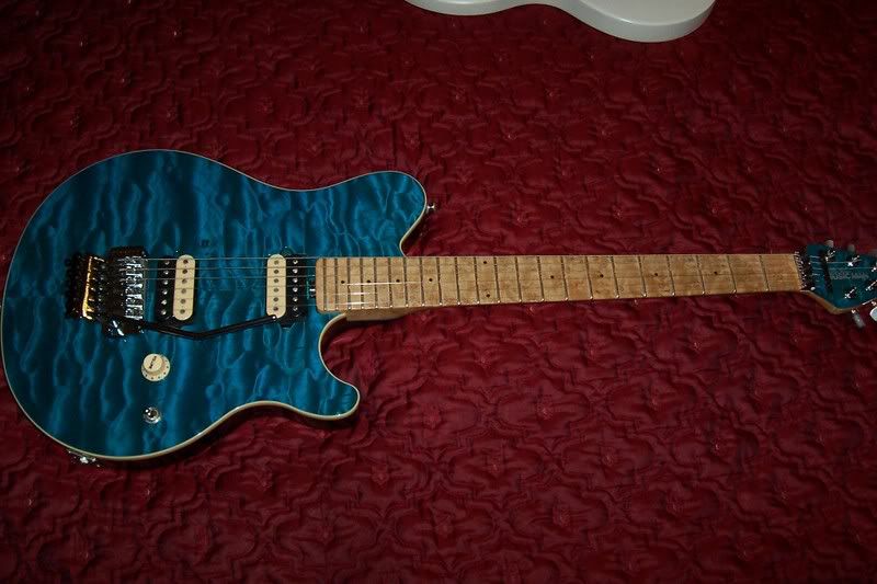Guitars006.jpg