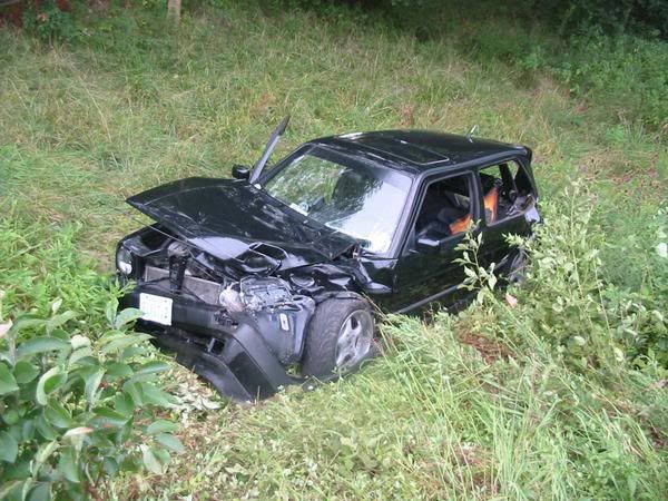 [Image: l_961c7ea793e7a0d1c6947b61ccd9ae74.jpg]