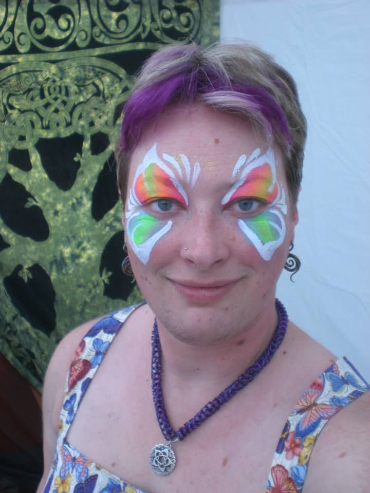 I got my face painted and I'm so glad I did!! Wings on my face rather than my back. Worked out much better!! photo 10511241_10154386842765371_6053614572119036963_n.jpg