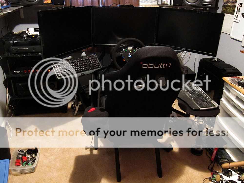 IMAGE(http://i13.photobucket.com/albums/a254/Liquidmantis/cockpit-1.jpg)
