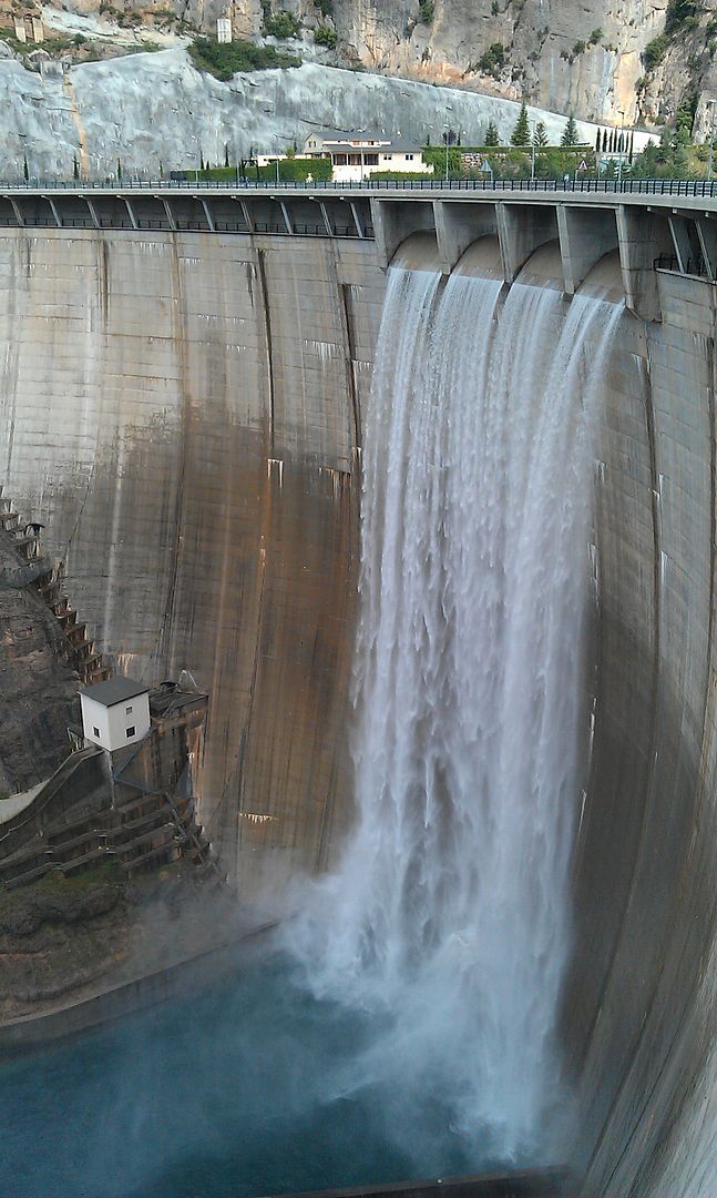 IMAG0700_zpsea0e262b.jpg
